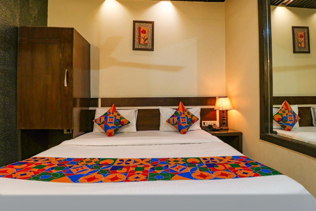 Staybook Hotel Aira New Delhi Railway Station Paharganj Kültér fotó