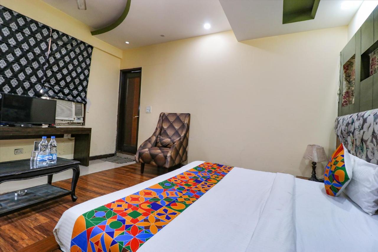 Staybook Hotel Aira New Delhi Railway Station Paharganj Kültér fotó