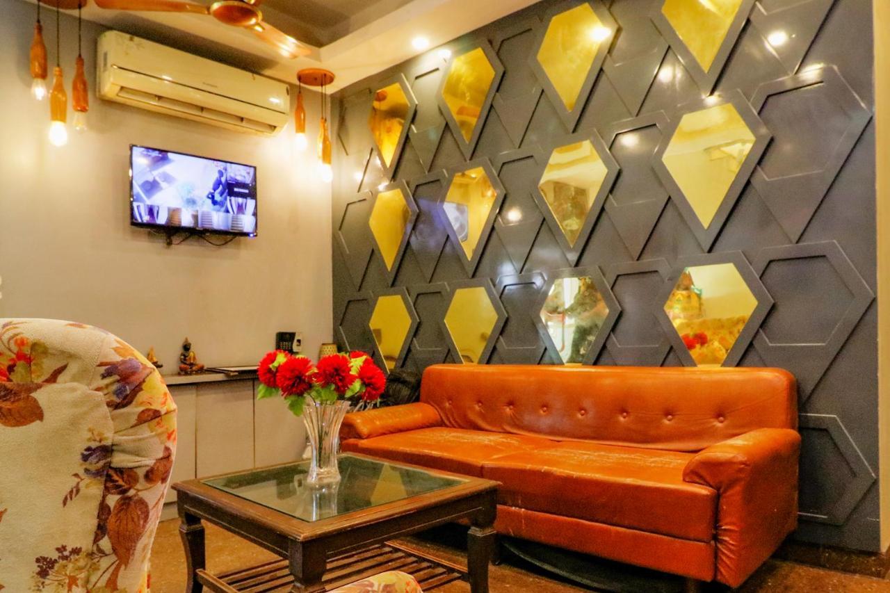 Staybook Hotel Aira New Delhi Railway Station Paharganj Kültér fotó