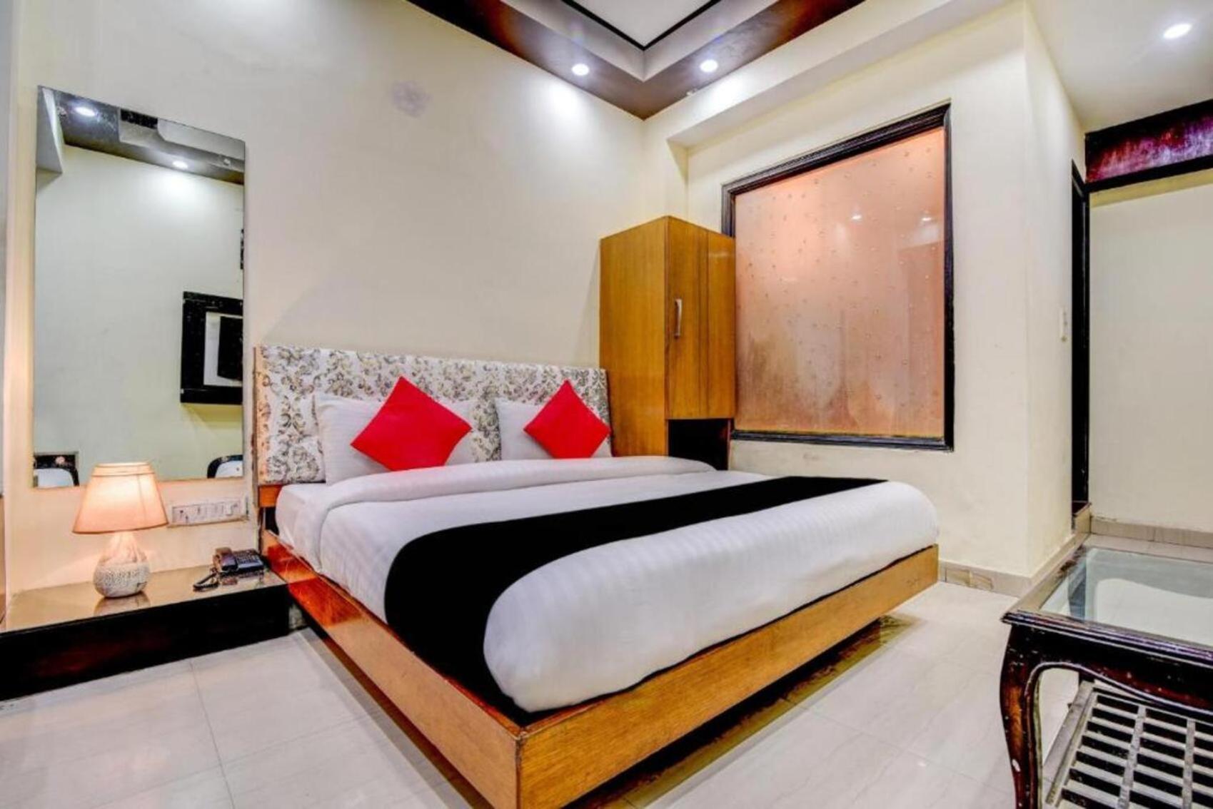 Staybook Hotel Aira New Delhi Railway Station Paharganj Kültér fotó
