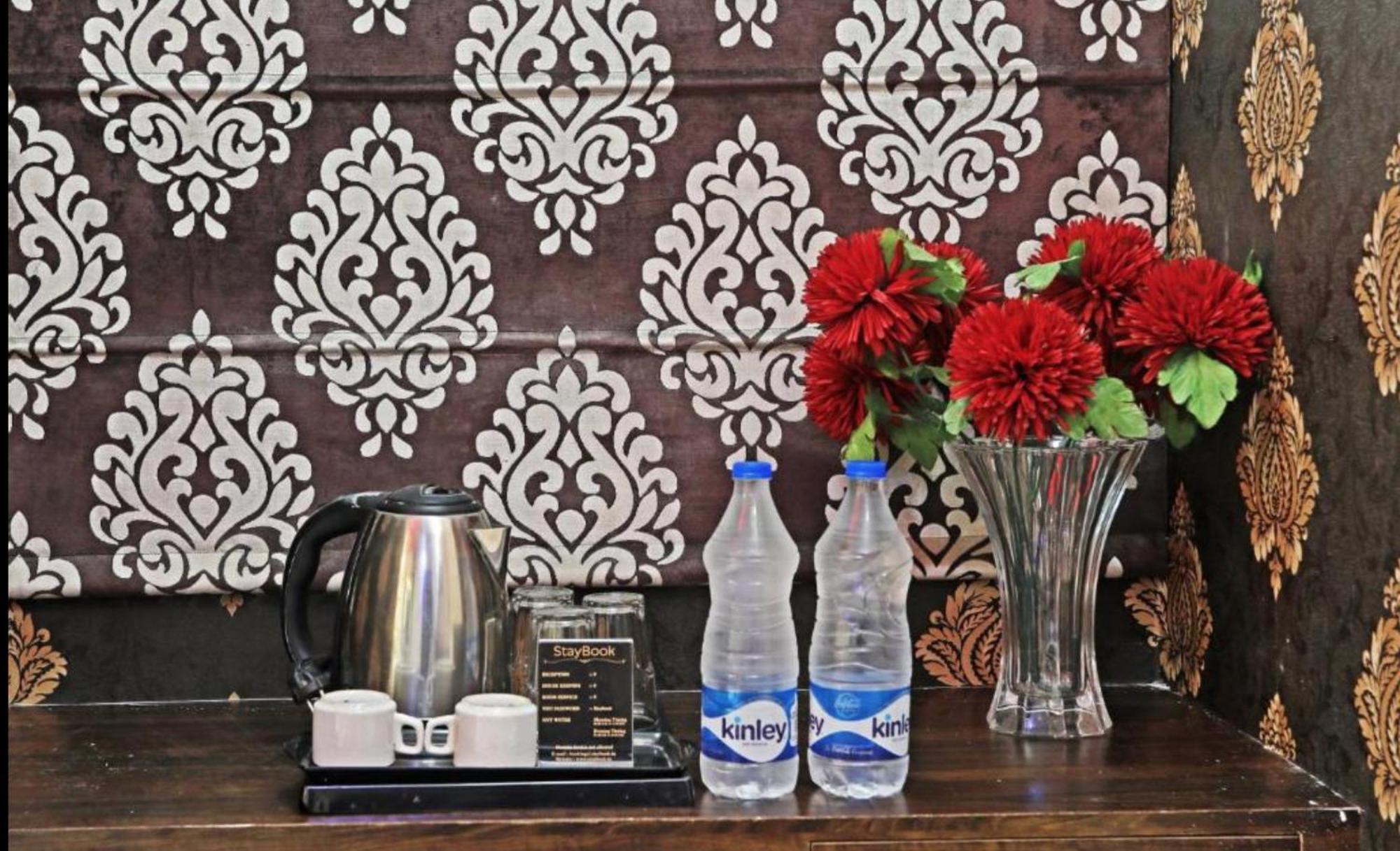 Staybook Hotel Aira New Delhi Railway Station Paharganj Kültér fotó