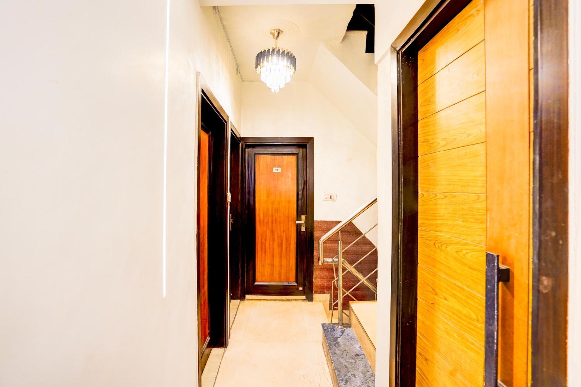 Staybook Hotel Aira New Delhi Railway Station Paharganj Kültér fotó